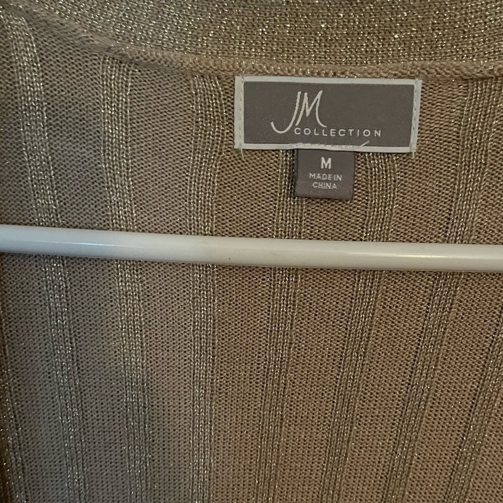 JM Collection Medium - Picture 2 of 2